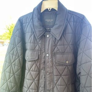 Men’s Marc New York black lightweight jacket. Snap closure. New